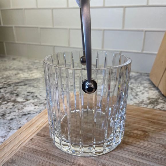 Baccarat Harmonie Crystal Ice Bucket.  Made in France.  Hand Wash. 5”H Beautiful - Picture 6 of 14